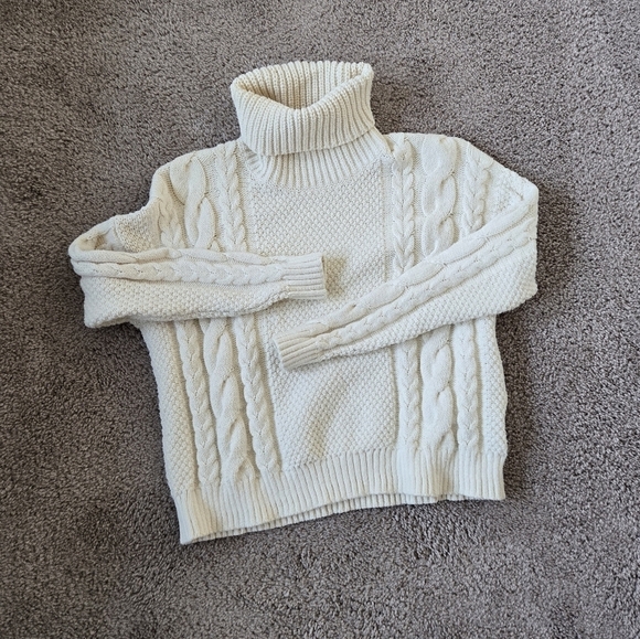 Madewell Cable Knitted Turtleneck Sweater in Antique Cream Color size Medium - Picture 8 of 15
